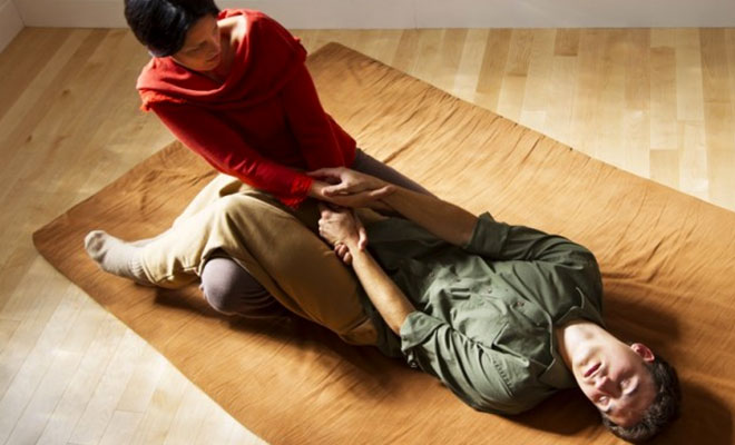 Breema terapia alternativa.